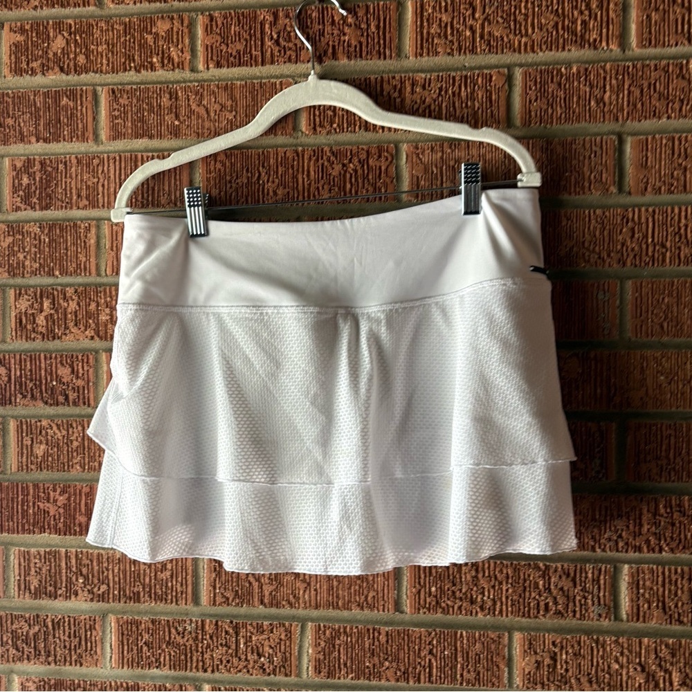 Mondetta White Layered Tennis Mini Skort size Large